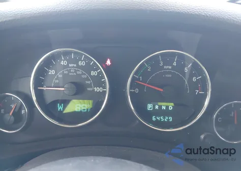 2014 Jeep Wrangler Unlimited Sahara из США, поврежденный, VIN 1C4BJWEG1EL209431